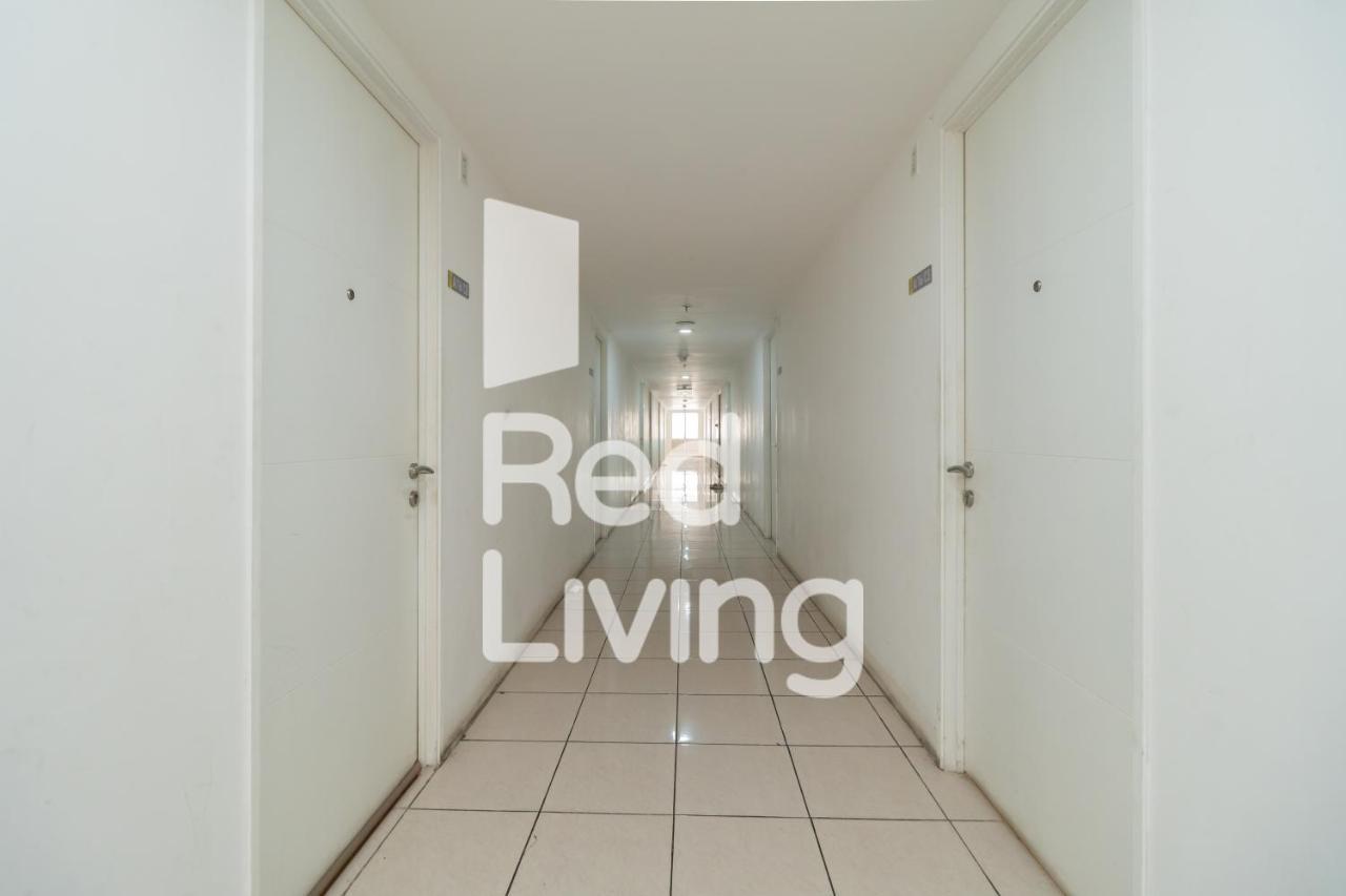 Redliving Apartemen Bassura City - Vina Tan Tower Flamboyan ジャカルタ エクステリア 写真